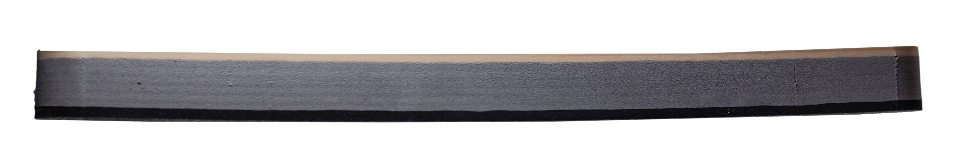 Planche de cassage pour l'entraînement des enfants